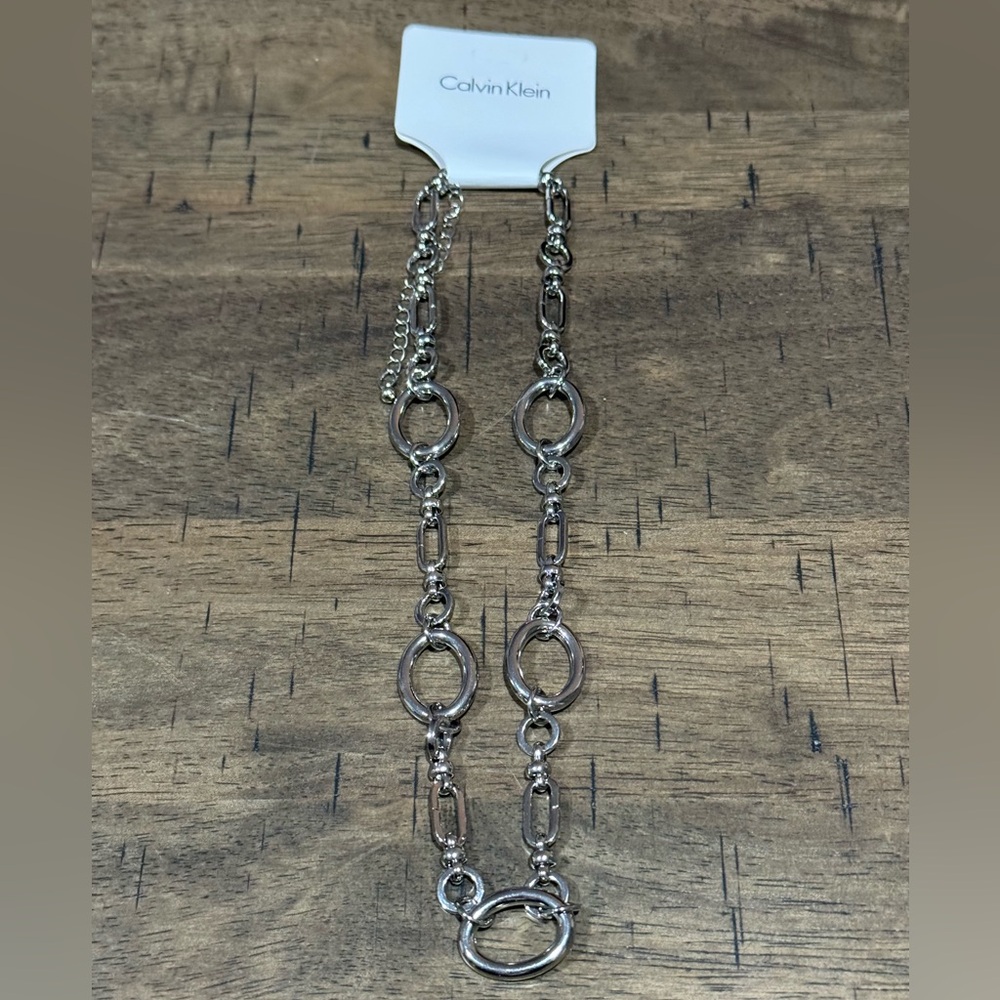 CK15. CALVIN KLEIN Circle Oval Chain Necklace 16” Chain 3” Extender NEW